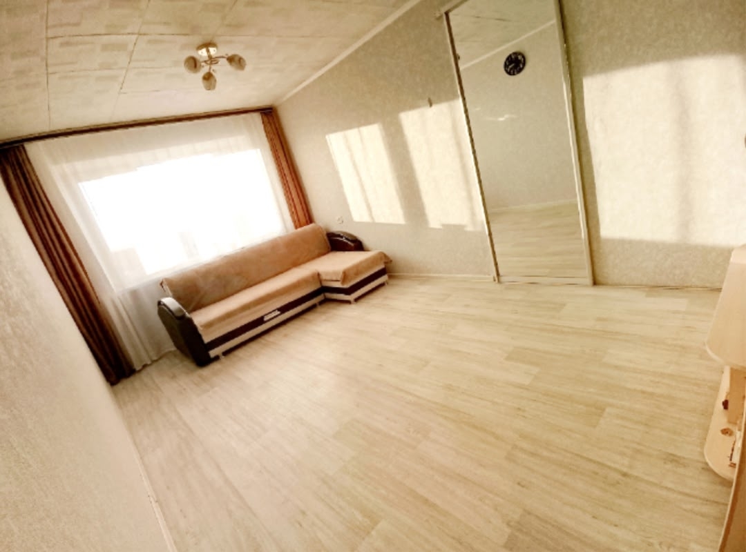 Продаётся уютная, 3-х комнатная квартира (3)