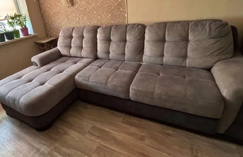 Диван и кровать: цена 6000 (7)