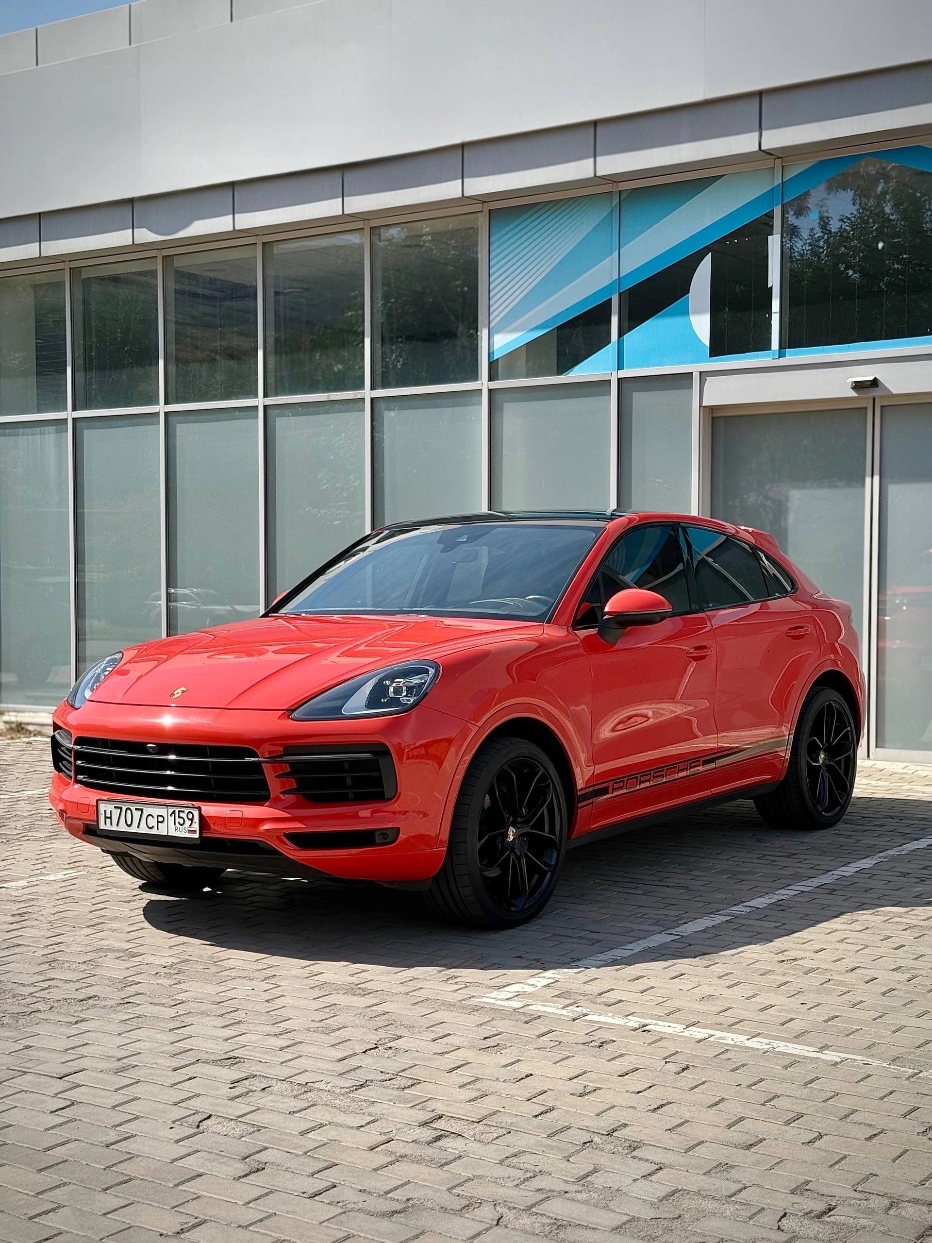 Porsche Cayenne Coupe 2020 год (5)