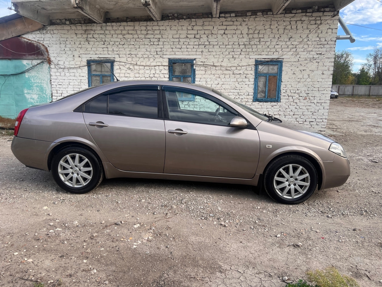 Nissan Primera Comfort 1.6 бензин (4)