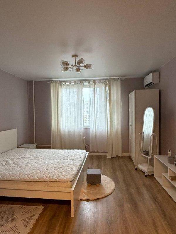 Сдается просторная 1-комнатная квартира, Калининский (7)