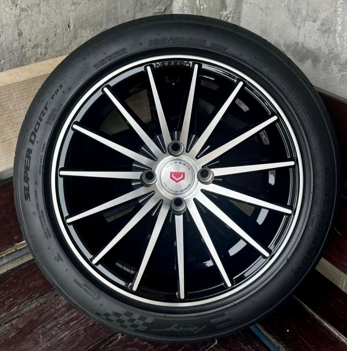 Vossen VFS2 R15 LADA 4x98 (4)