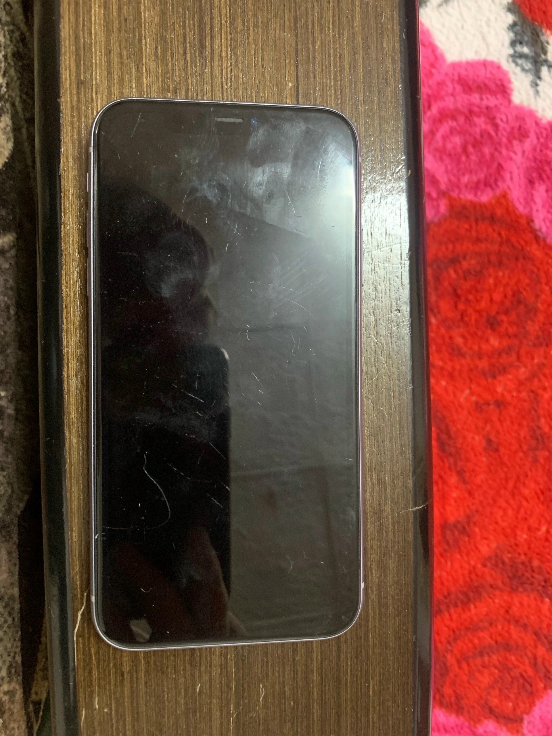 Продам iPhone 11 128 ГБ