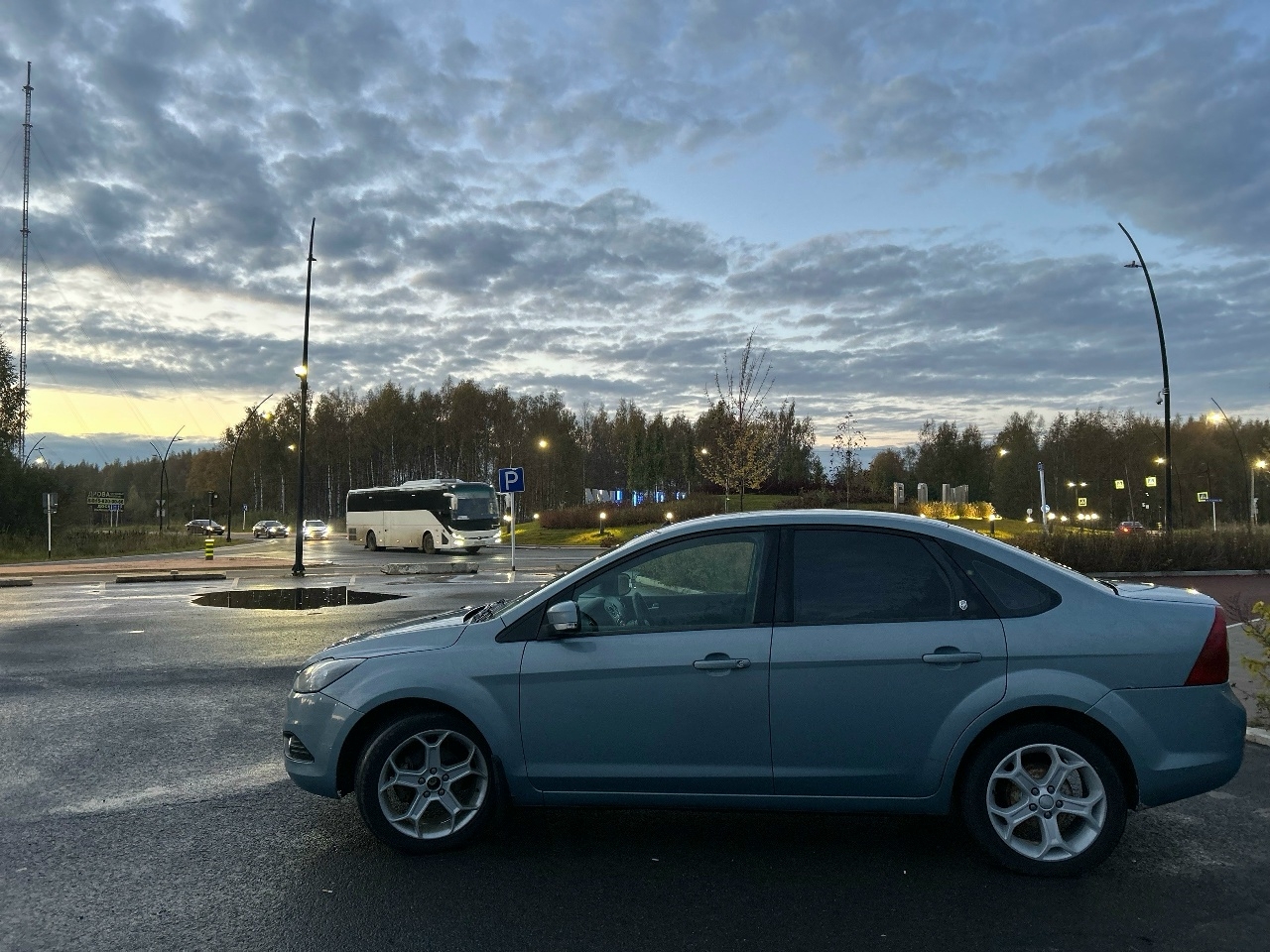 Ford Focus 1.8 механика продаю (6)